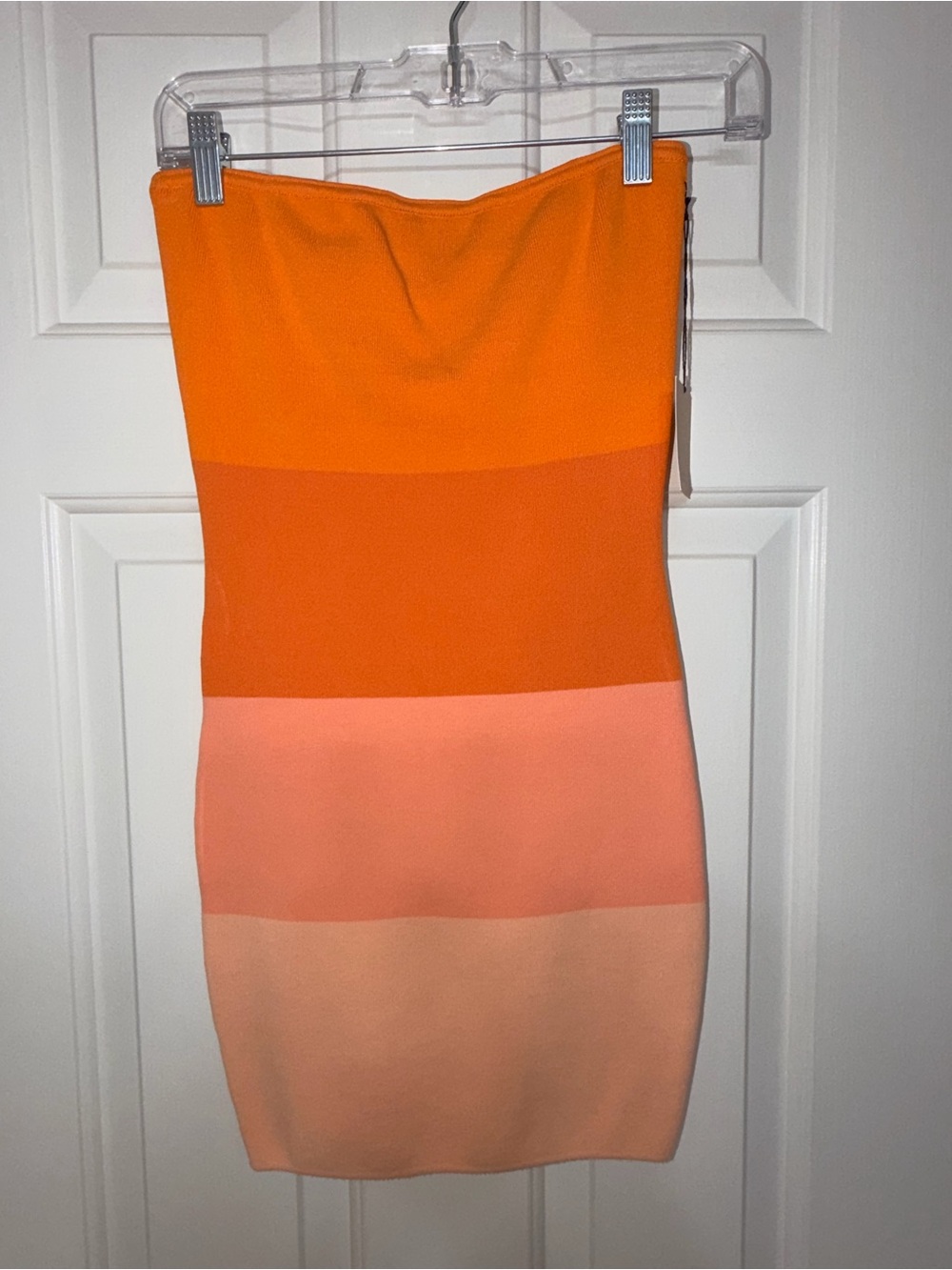 superdown Strapless Colorblock Bodycon Dress in Orange, Coral and Peach